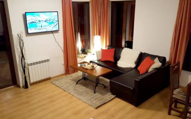 Apartment with One Bedroom in Bansko, with Wonderful Mountain View, Furnished Balcony And Wifi - 100 M From the Slopes