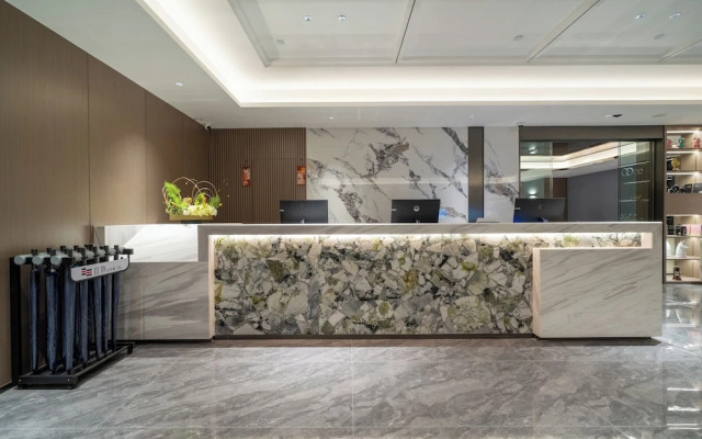Yizhi Hotel - Guangzhou Shamian Island Huangsha Metro Station-Canton Fair Free Shuttle Bus Included Breakfast