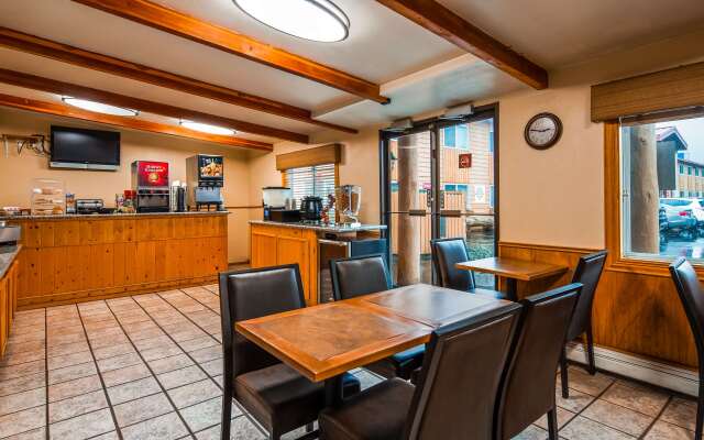 Best Western Valdez Harbor Inn