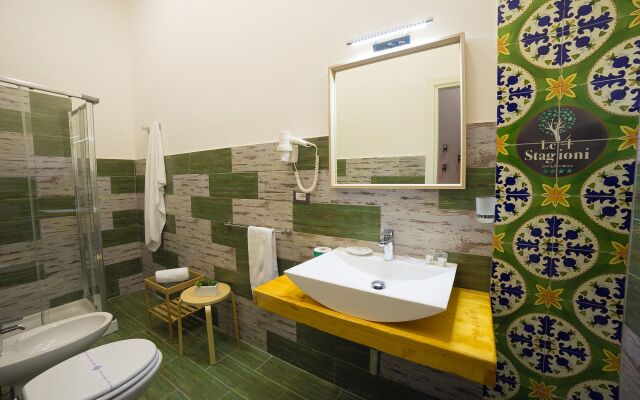 Le 4 Stagioni Dante H Napoli Centro by ClaPa Group Dislocated Hospitality