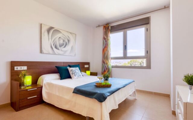 House Mestral L'Ampolla