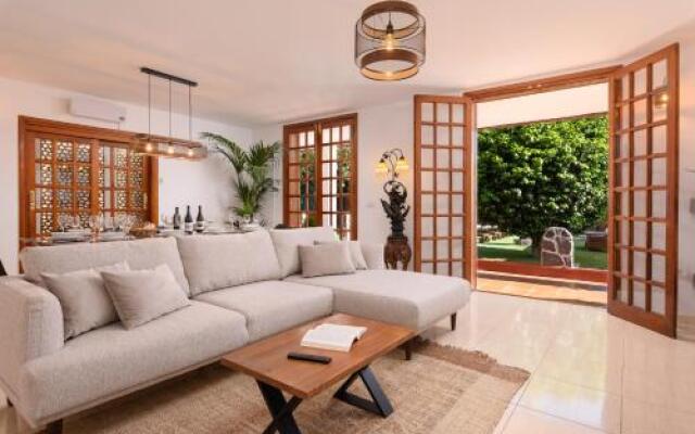 Live Naranjeros Villa