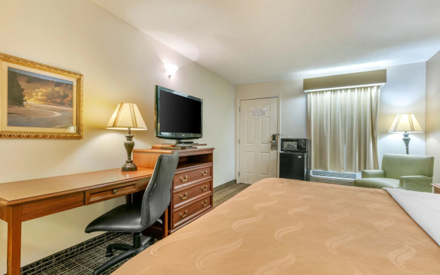 Quality Inn Johnson City I-26 exit 17