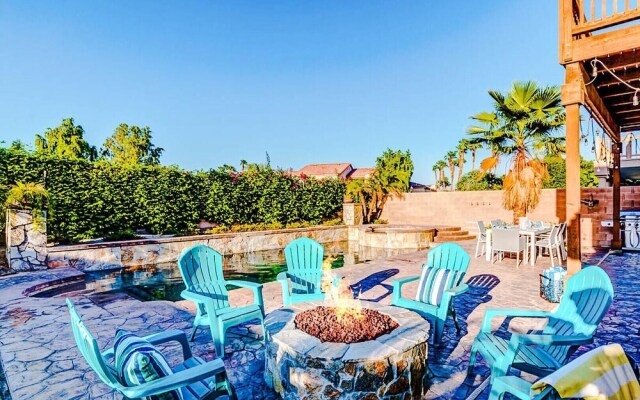 Palm Grove by AvantStay | 15mins From Coachella - Desert Villa - Sleeps 14