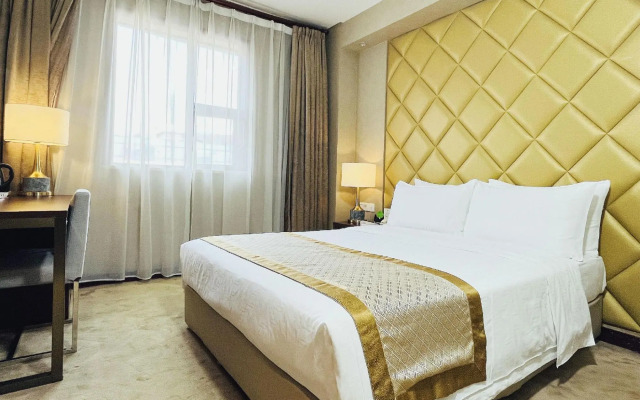 Junyi Dynasty Hotel