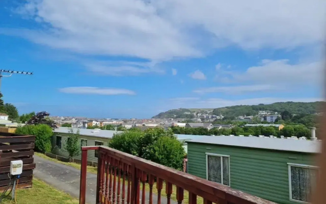 2 Bed Caravan With Aberystwyth Town Viev