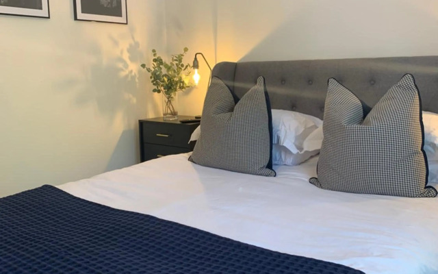 Lux 2 Bedroom Ground Floor Apartment