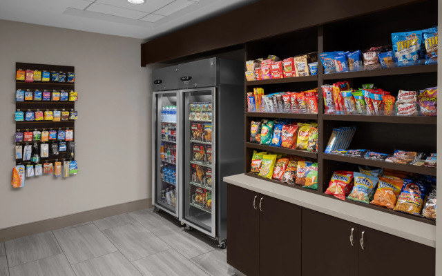 Holiday Inn Express And Suites Midland