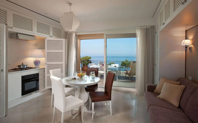 Villa Oasis Residence