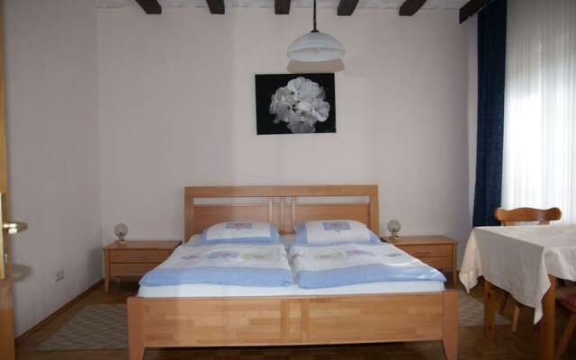 Alte Winzerschenke Ferienweingut