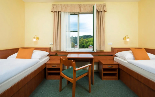Spa Resort Libverda - Hotel Lesni Zatisi