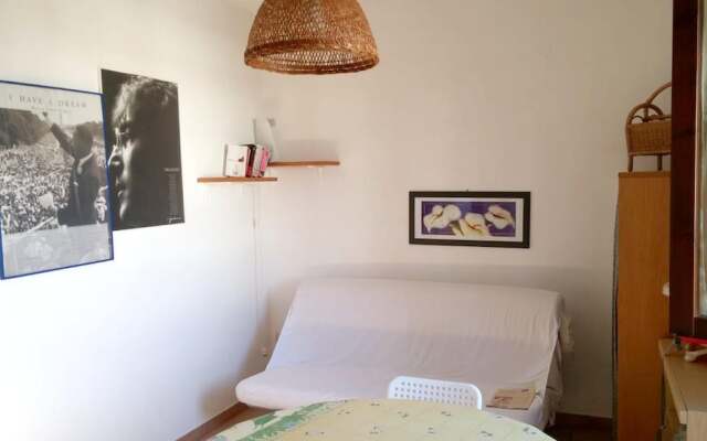 Apartment With one Bedroom in Melendugno, With Furnished Balcony - 200