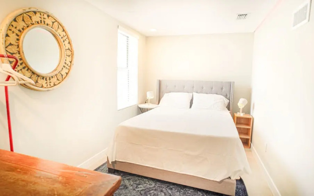 Gorgeous Apartment with Free Parking