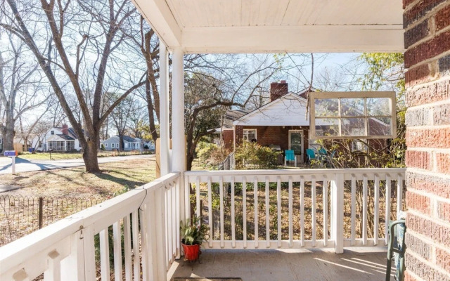 Cumberland Ave - 202