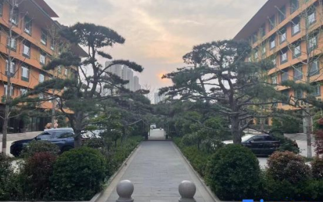 Starway Hotel (Baoding Anguo Digital Traditional Chinese Medicine Capital)