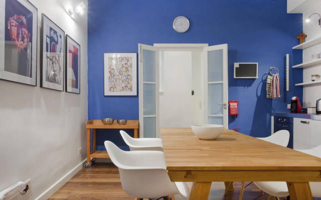 Premium Design Central Suite
