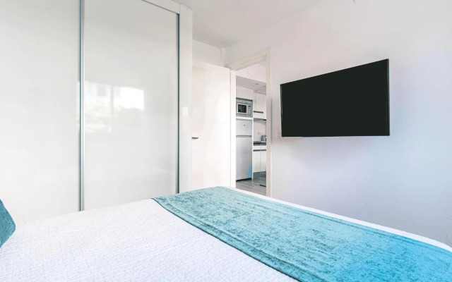 Bristol Sunset Beach