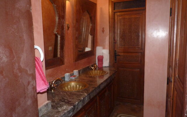 Riad Marlinea