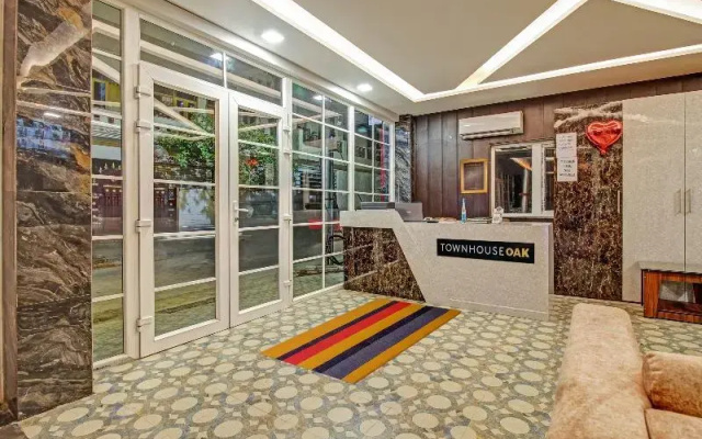 Townhouse OAK VS Shivanya