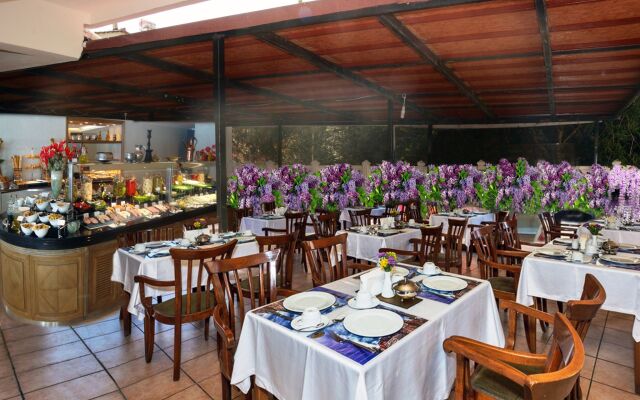 Nil Suite Hotel