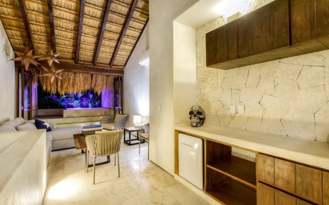 Eco-chic Design Condos Wrapped in Nature's Elements