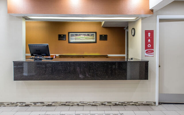 Auburn Lodge Near University