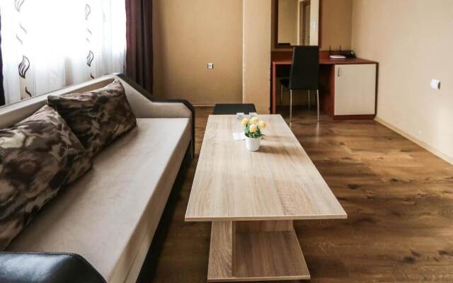 Sharkov Family Hotel