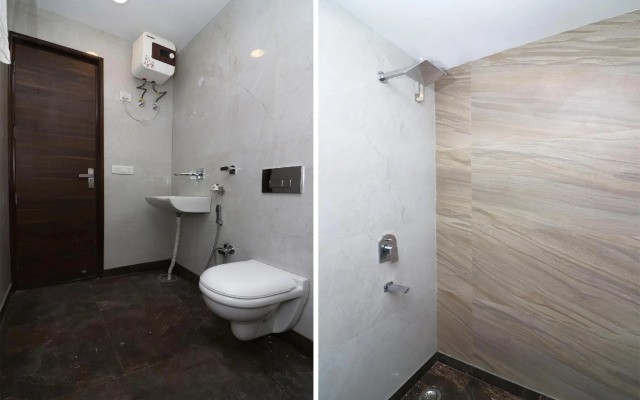 OYO 63150 City House
