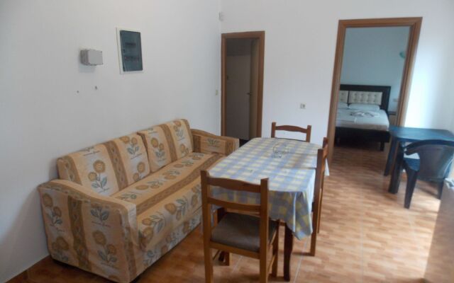 Eleana Apartments