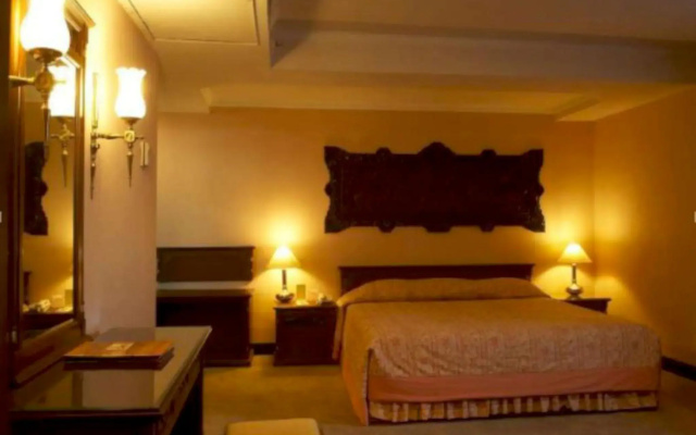 Regent's Park Hotel