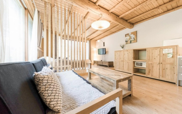 Hongcheon Fiction House Pension