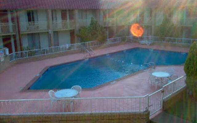 Knights Inn Memphis Airport