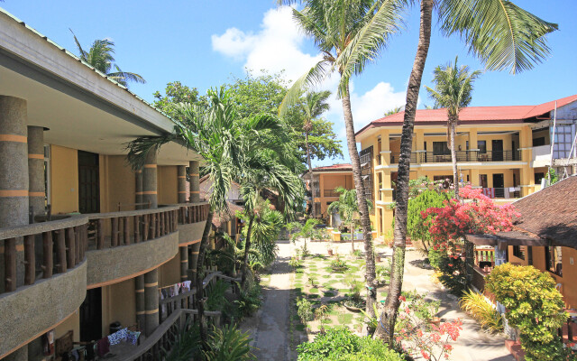 Bamboo Beach Resort