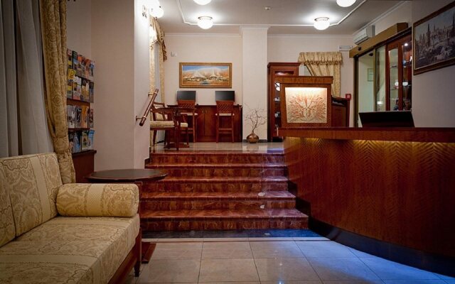 Alqush Downtown Hotel