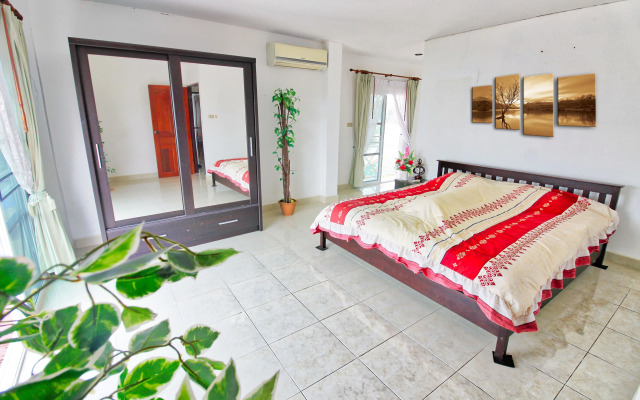 Cliff & Beach Villas