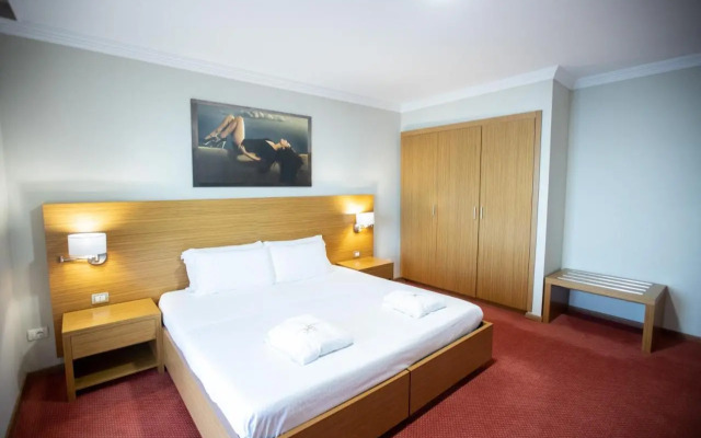 Hotel Jaroal
