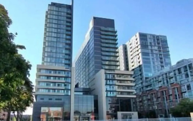 Life Suites Soho 2 Bed - 2 Bath CN Tower View