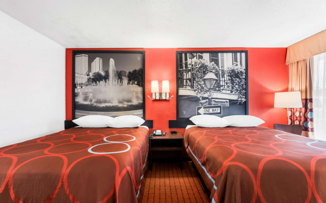 Super 8 by Wyndham Baton Rouge/I-10