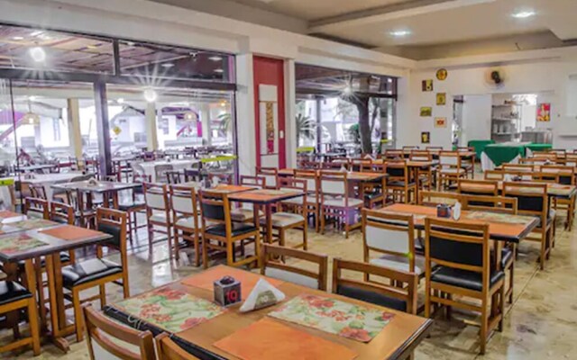 27 Praia Hotel