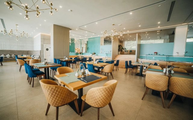 AMR Hotel