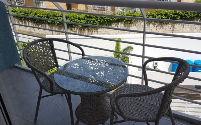 The Bromptons Secure Gated Condo