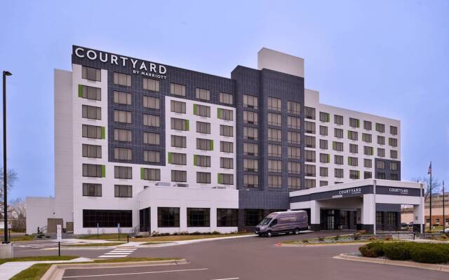 Courtyard by Marriott Edina Bloomington