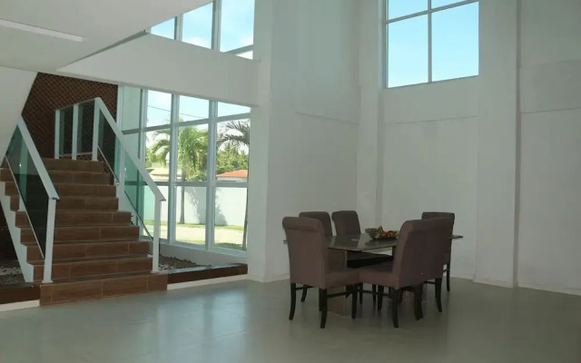 Mansao 6 suites c piscina e jacuzzi 082M
