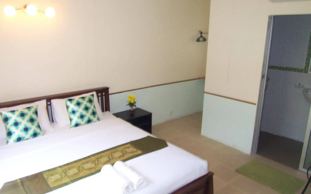 Airport Overnight Hotel