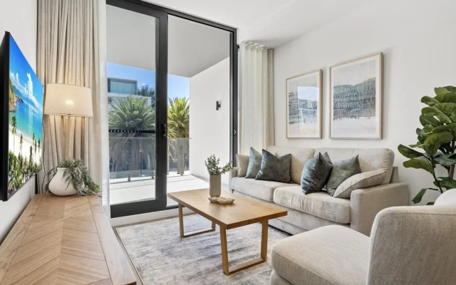 Fremantle 1-bed Close to Beach & Shops