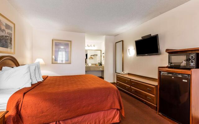 Quality Inn Near Fort Hunter Liggett