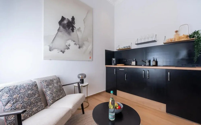 Modern Residences - Deluxe Studio on the Moselle