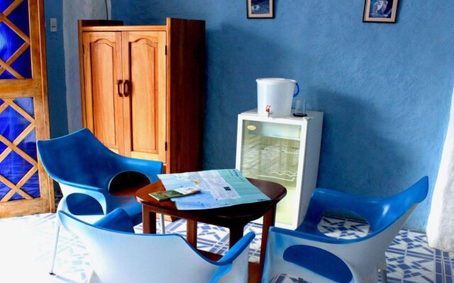 Galapagos Penguin Hostel