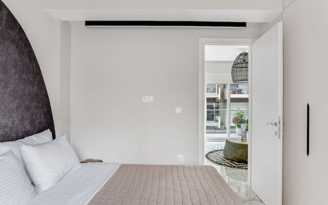Sanders Old Port - Cute 1-bdr. Apt. w/ Balcony