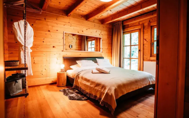 Hideway Chalet Gamsgluck With Pool and Sauna